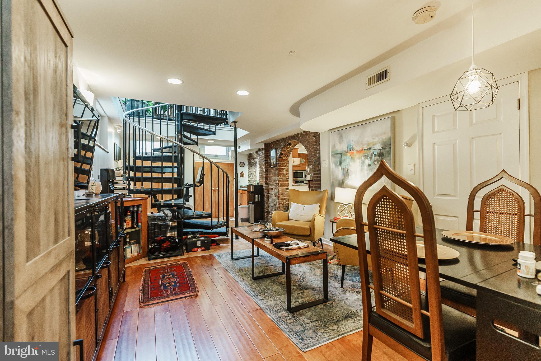 318 Bainbridge Street Philadelphia, PA 19147 - Photo 31 of 44 Unit C