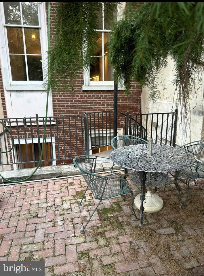 318 Bainbridge Street Philadelphia, PA 19147 - Photo 43 of 44