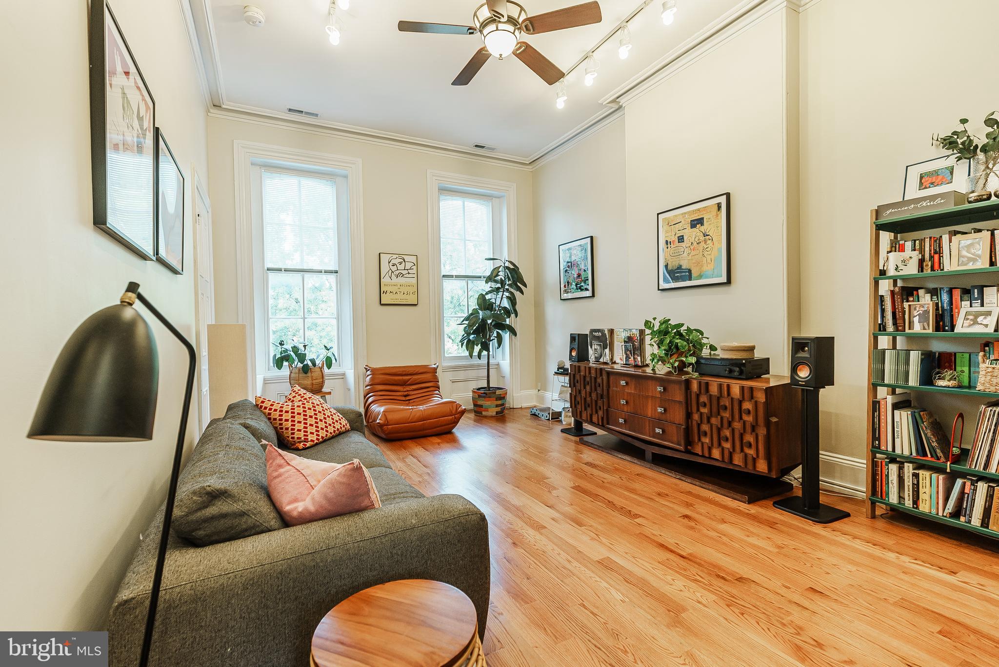 318 Bainbridge Street Philadelphia, PA 19147 - Photo 8 of 44 Penthouse A