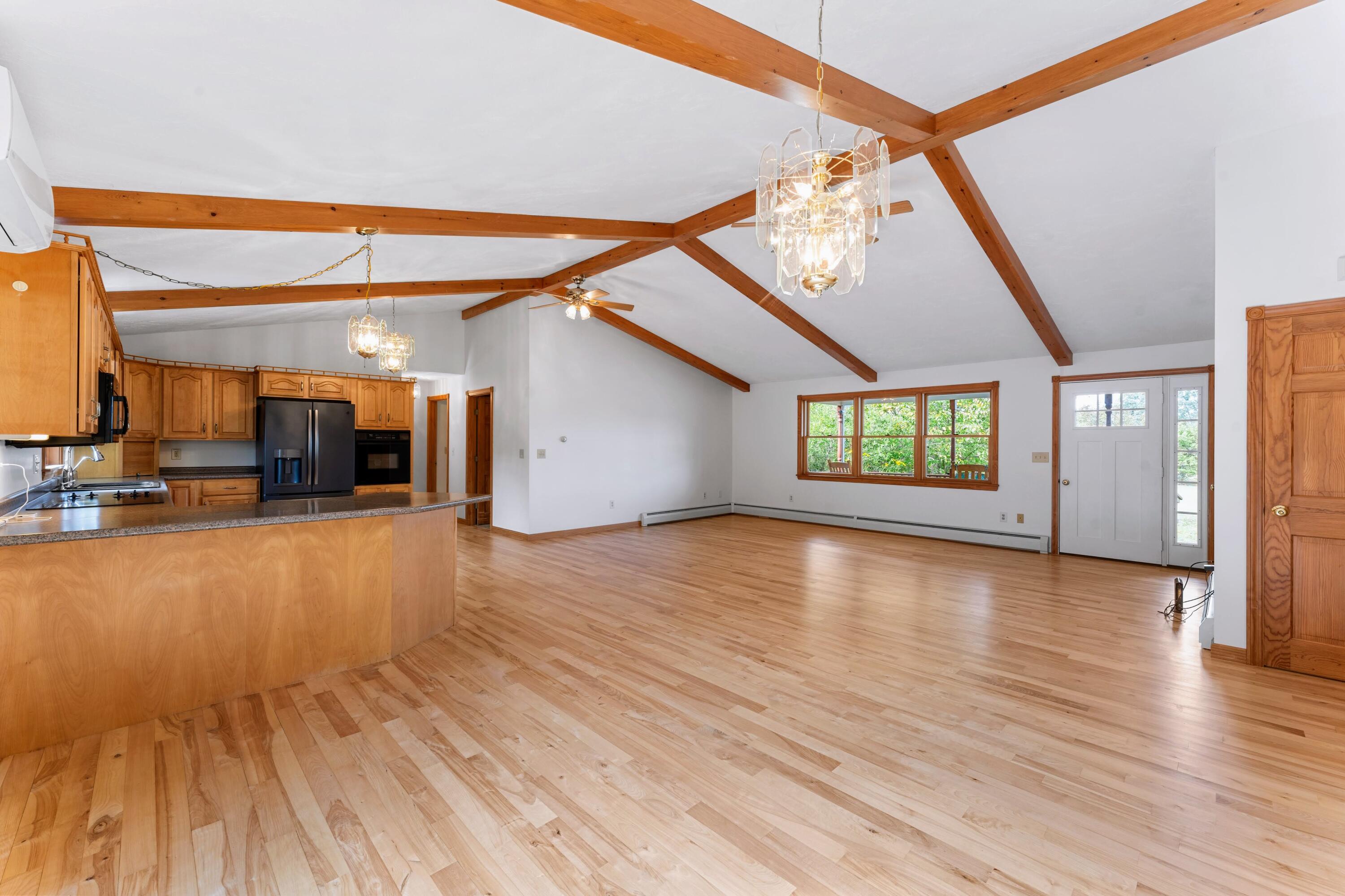 659 Bangor Road Waterville, ME 04901 - Photo 32 of 59 Living Room