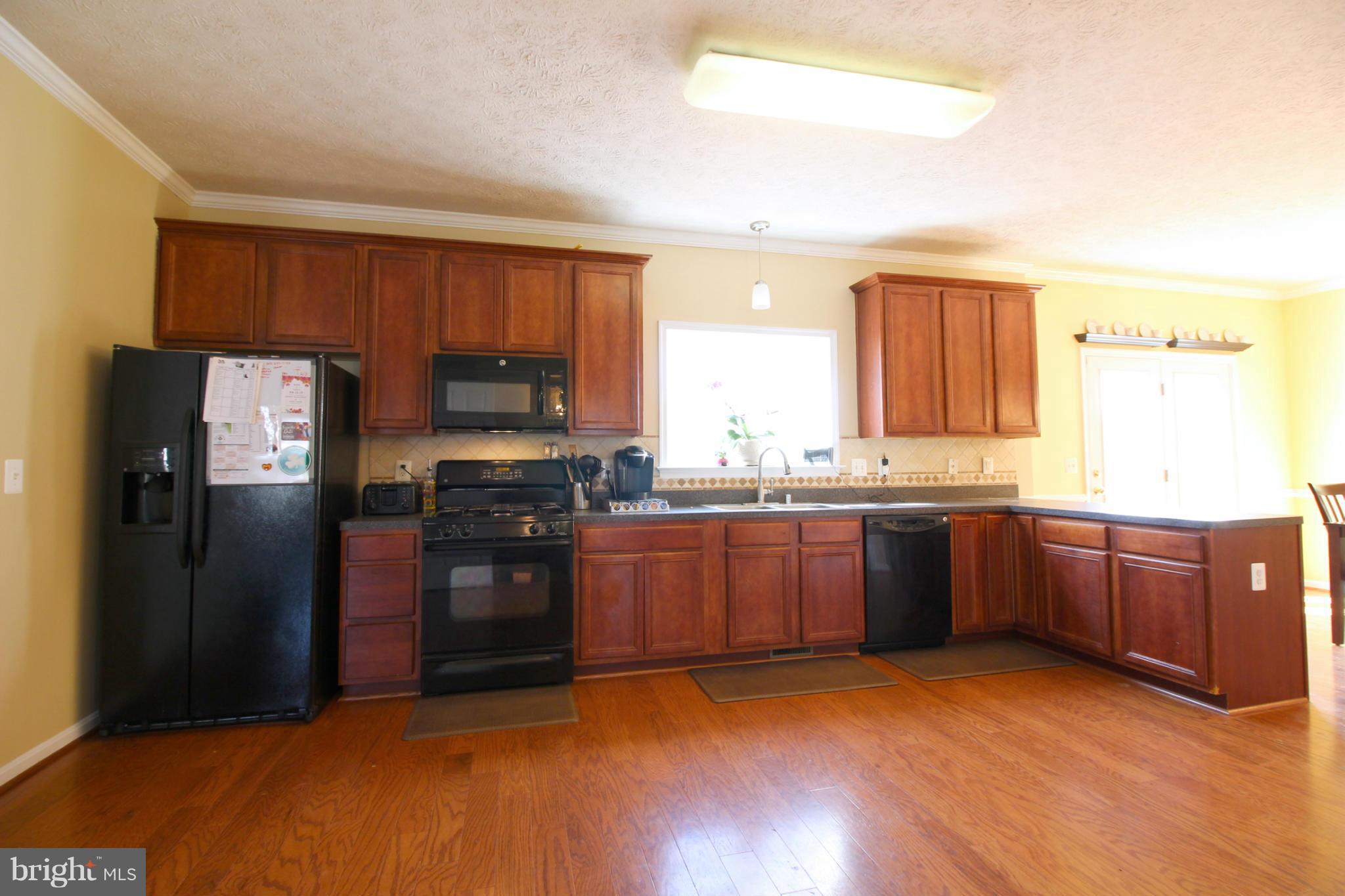 35318 Pheasant Ridge Road Locust Grove, VA 22508 - Photo 4 of 22 Kitchen