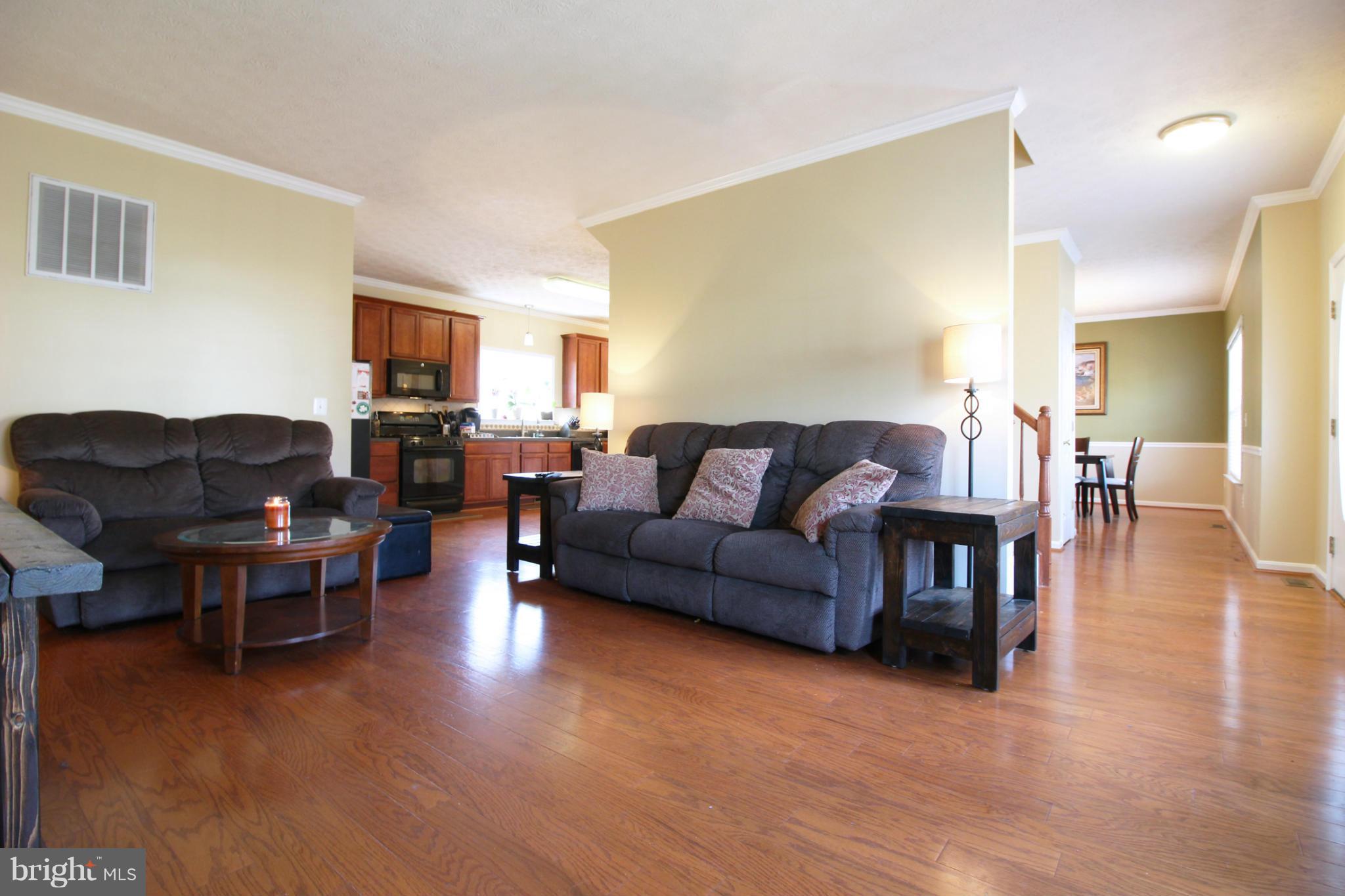 35318 Pheasant Ridge Road Locust Grove, VA 22508 - Photo 6 of 22 Family Room