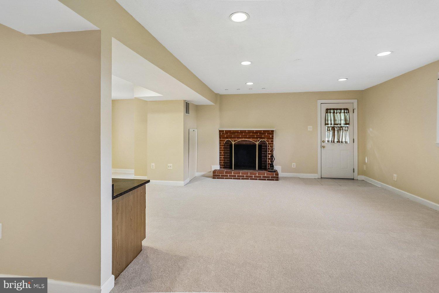 8317 Accotink Road Lorton, VA 22079 - Photo 38 of 61 Rec Room