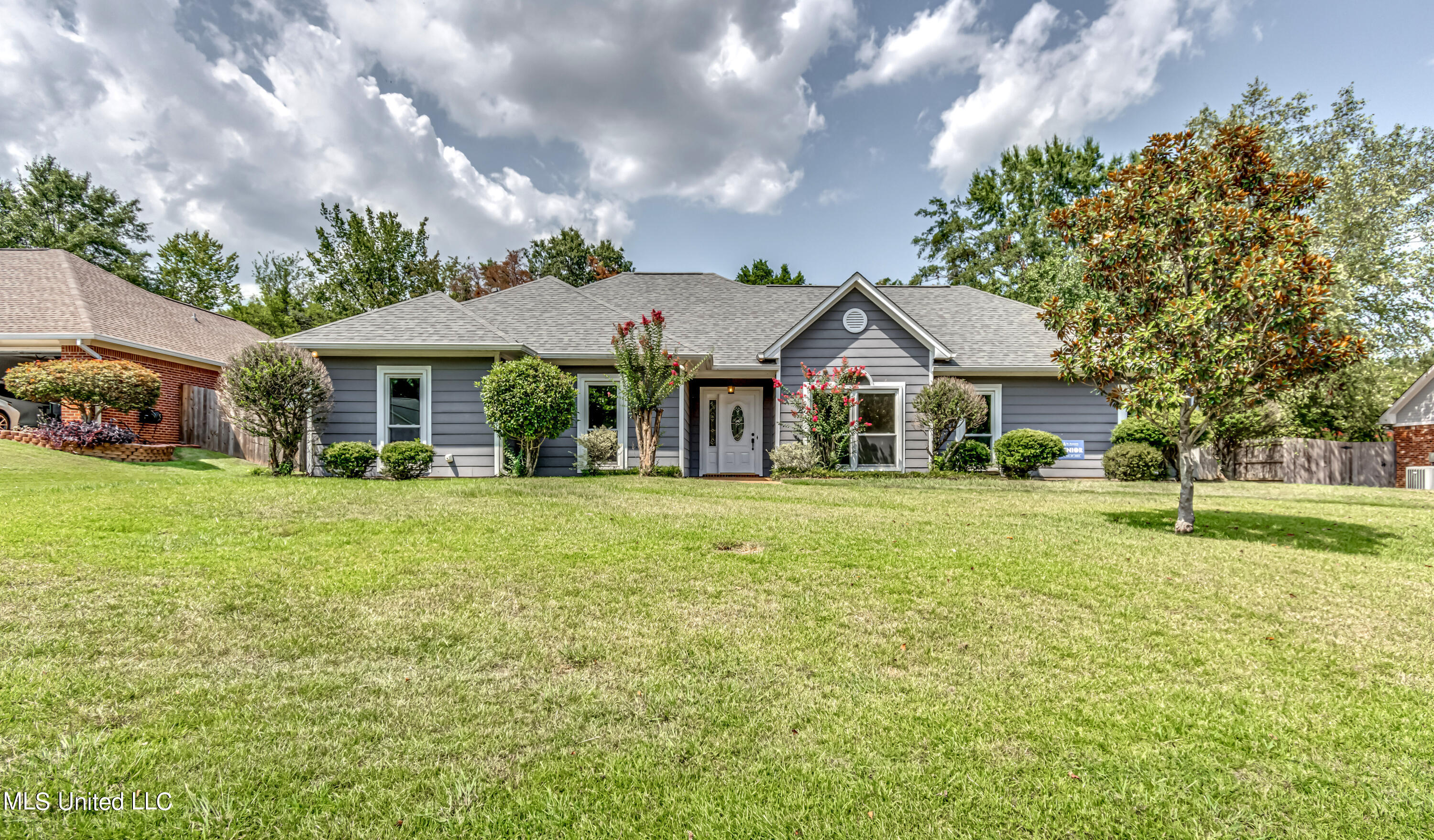 359 Red Eagle Circle Ridgeland, MS 39157 - Photo 1 of 1 359 Red Eagle Cir-3