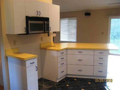 1838 North Hacker Road Howell, MI 48843 - Photo 9 of 15 20260476-8.JPG