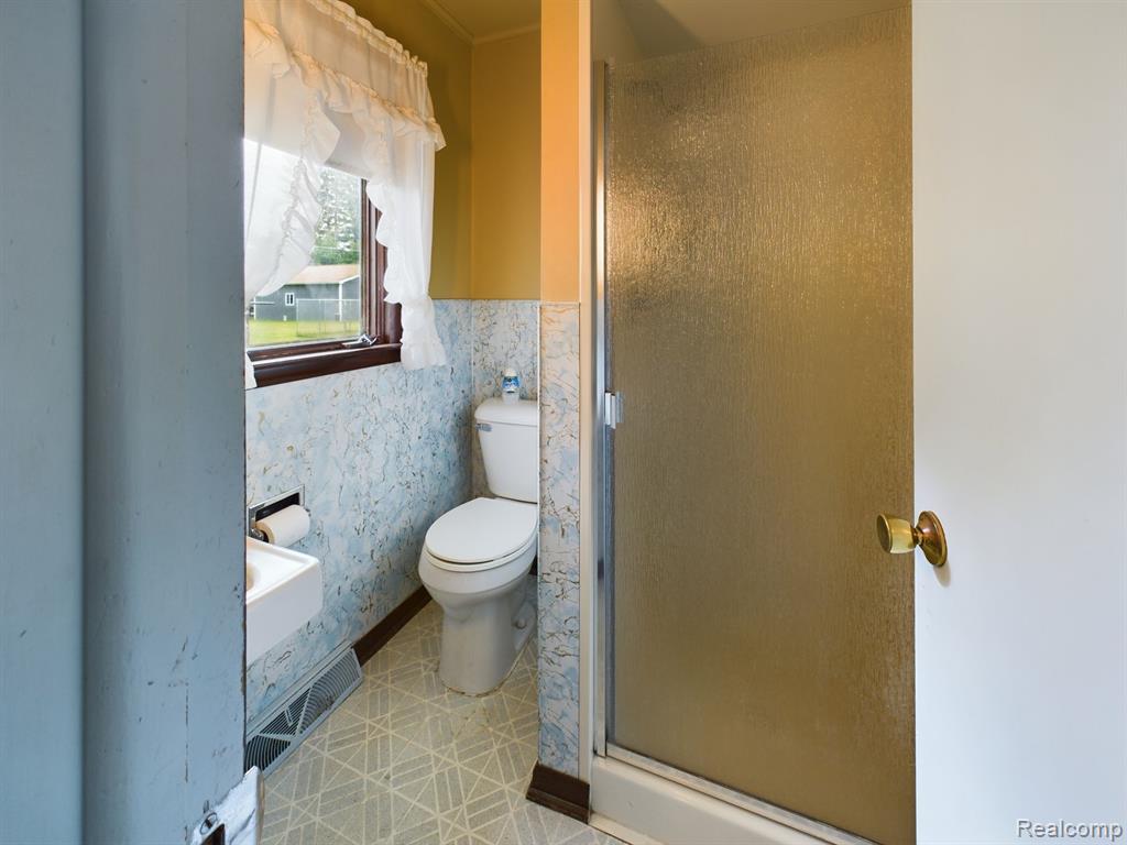 5181 Cottrell Road Vassar, MI 48768 - Photo 25 of 34