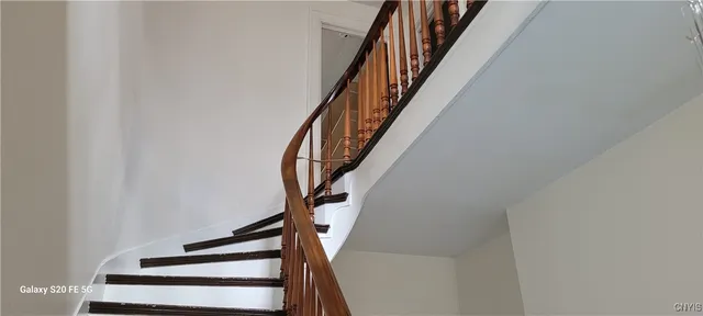 $174,900 | 139 East 3rd Street, Oswego, NY 13126