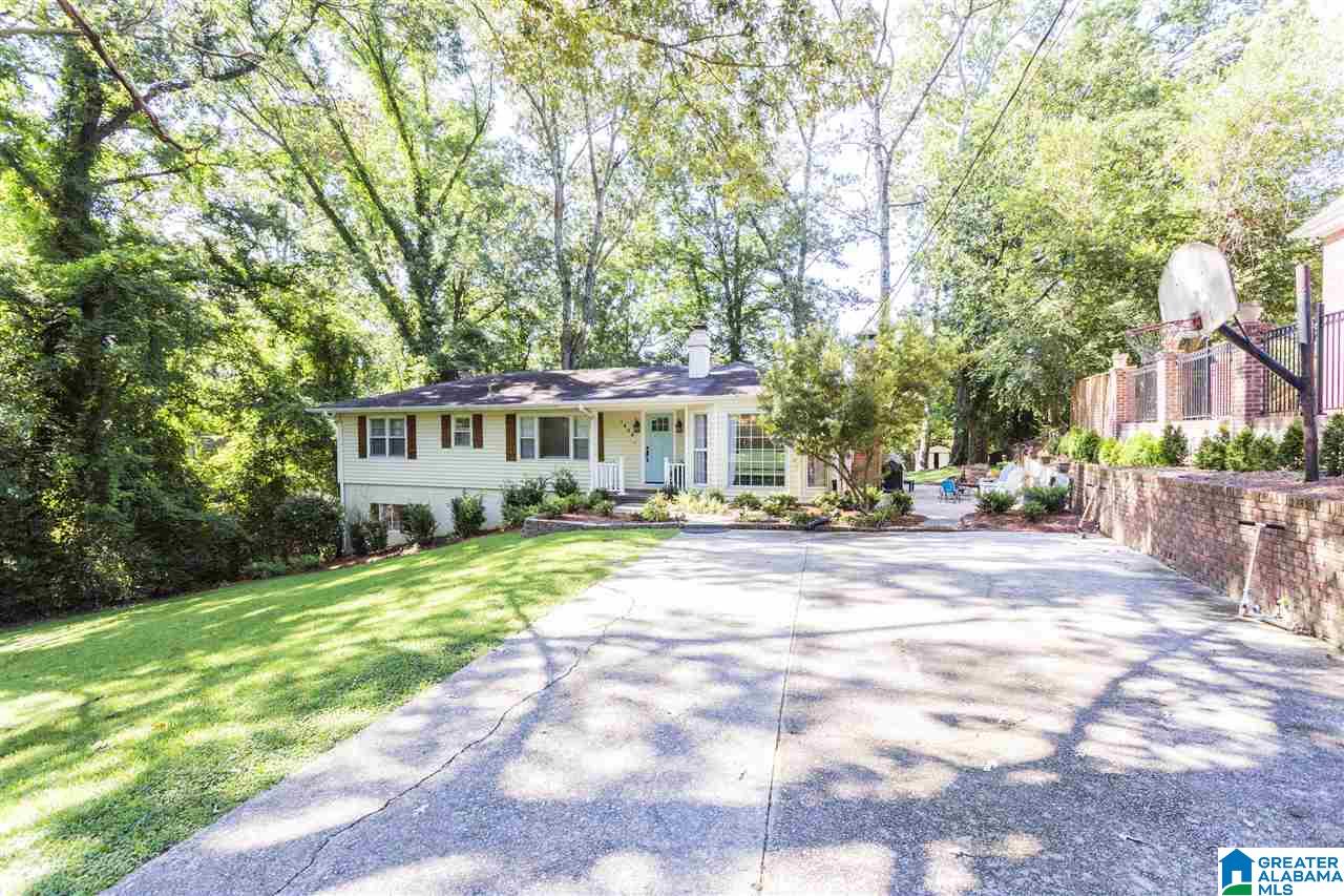 1859 Nottingham Drive Birmingham, AL 35216 - Photo 4 of 44