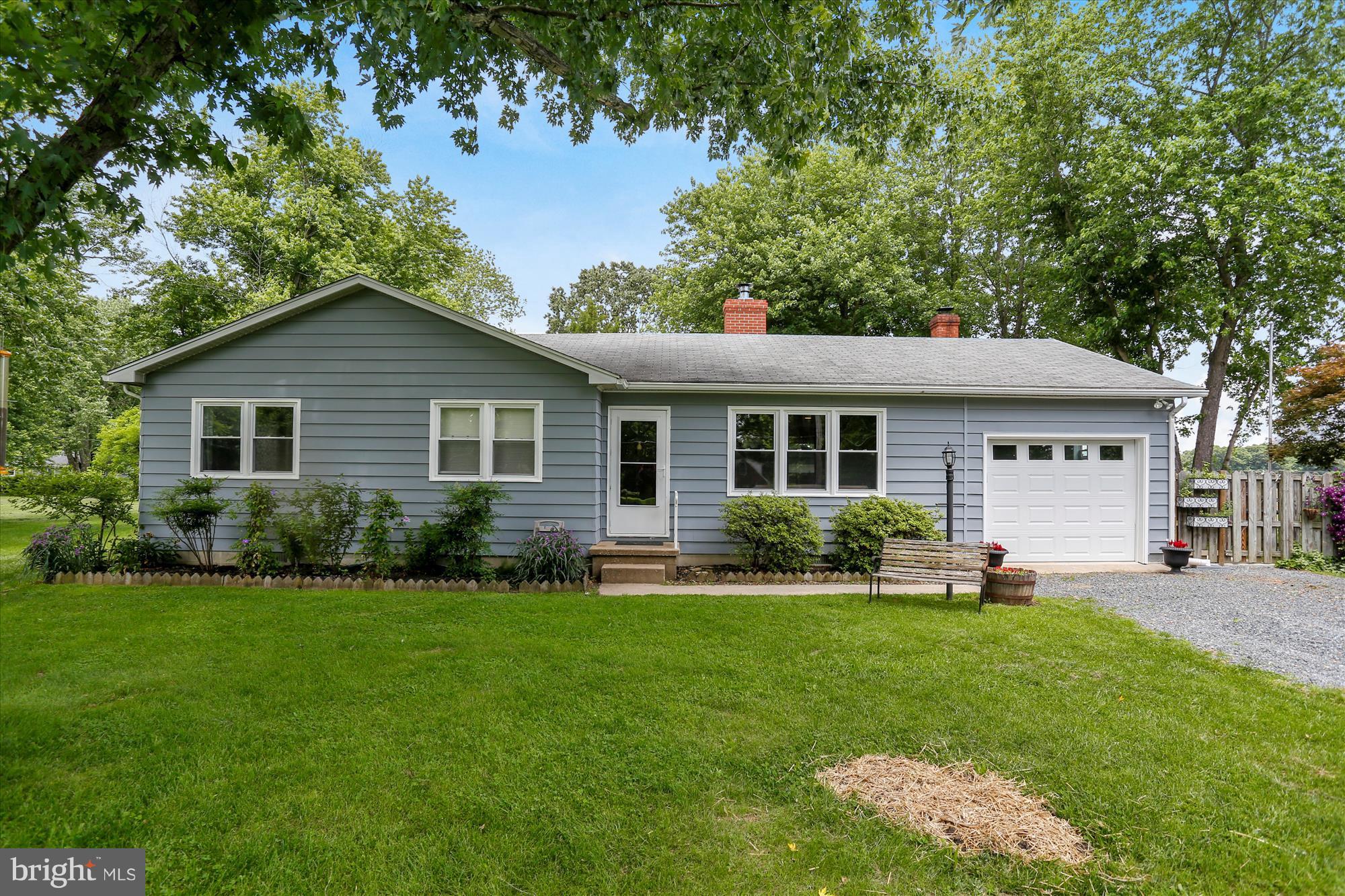 28034 Holly Road Easton, MD 21601 - Photo 1 of 21 Exterior (Front)