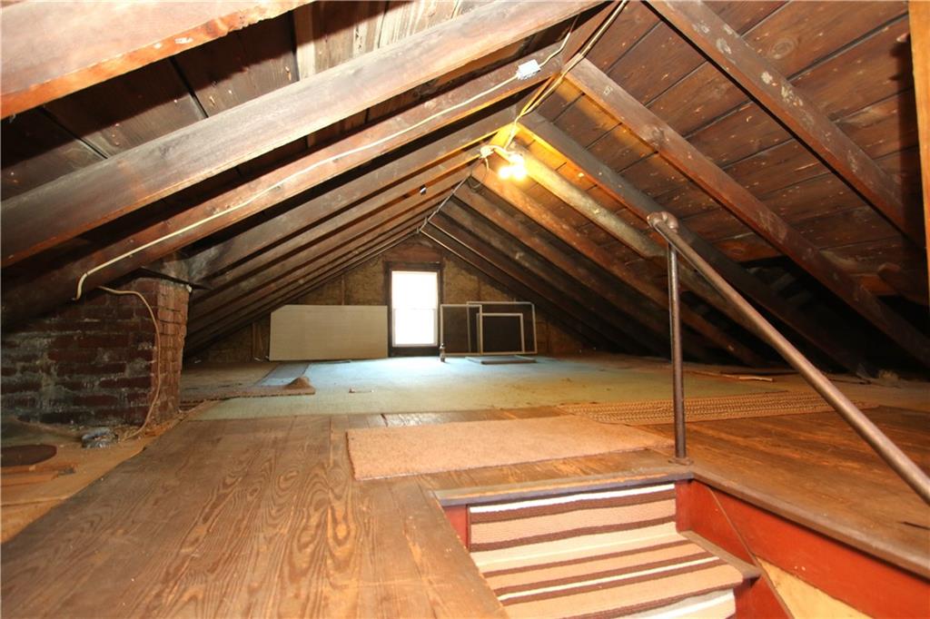 438 North Alexander Monongahela, PA 15063 - Photo 15 of 34 a view of entryway