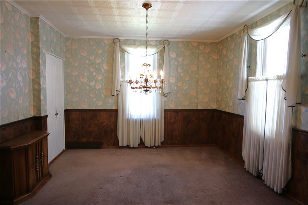 438 North Alexander Monongahela, PA 15063 - Photo 8 of 34 a view of entryway with window