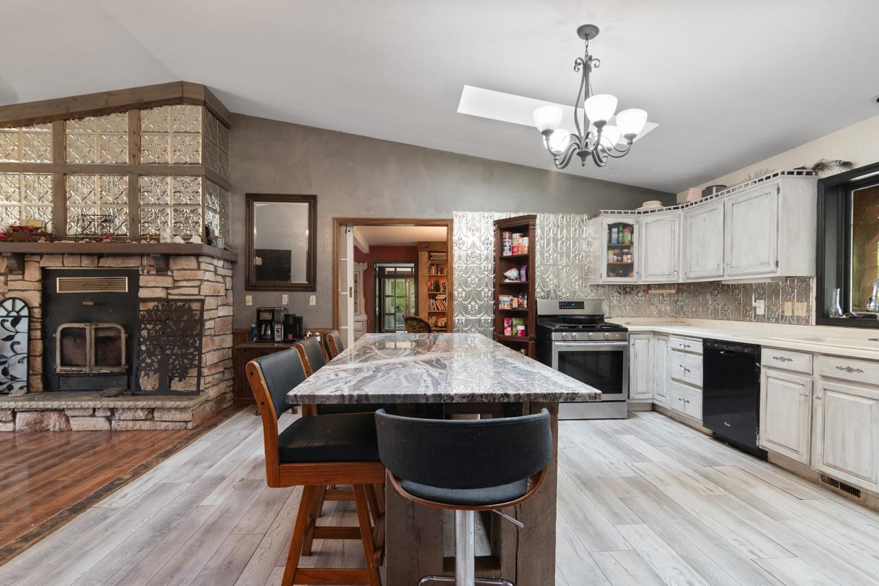 W7102 Buttercup Lane Porterfield, WI 54159 - Photo 9 of 69