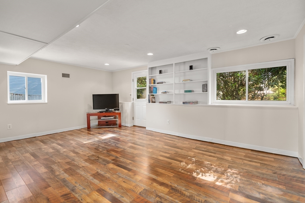 6 Royce Road Framingham, MA 01701 - Photo 20 of 26