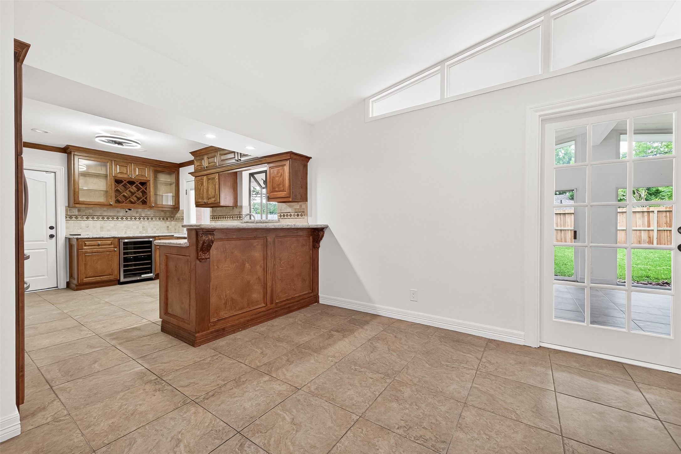 5422 Hummingbird Street Houston, TX 77096 - Photo 12 of 46