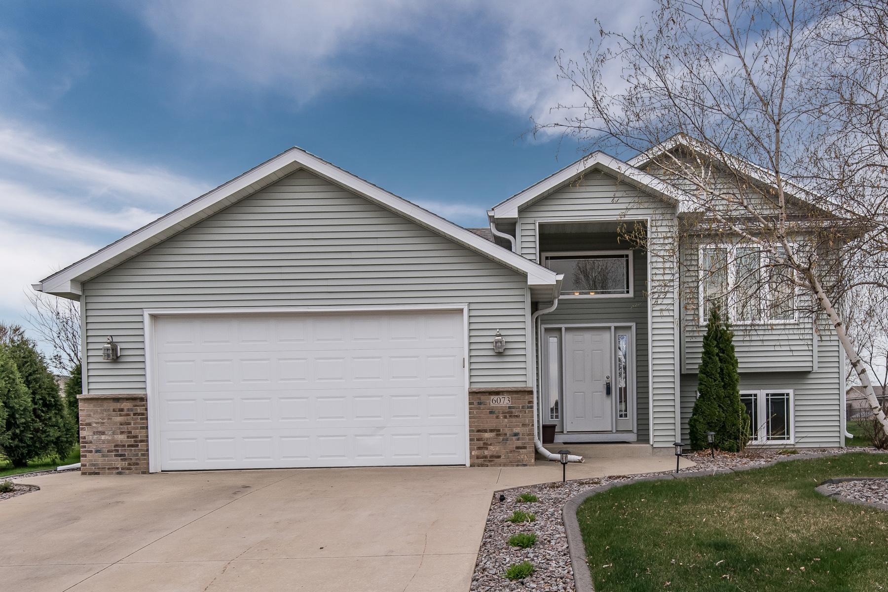 6073 South Pointe Drive Southwest Rochester, MN 55902 - Photo 1 of 1