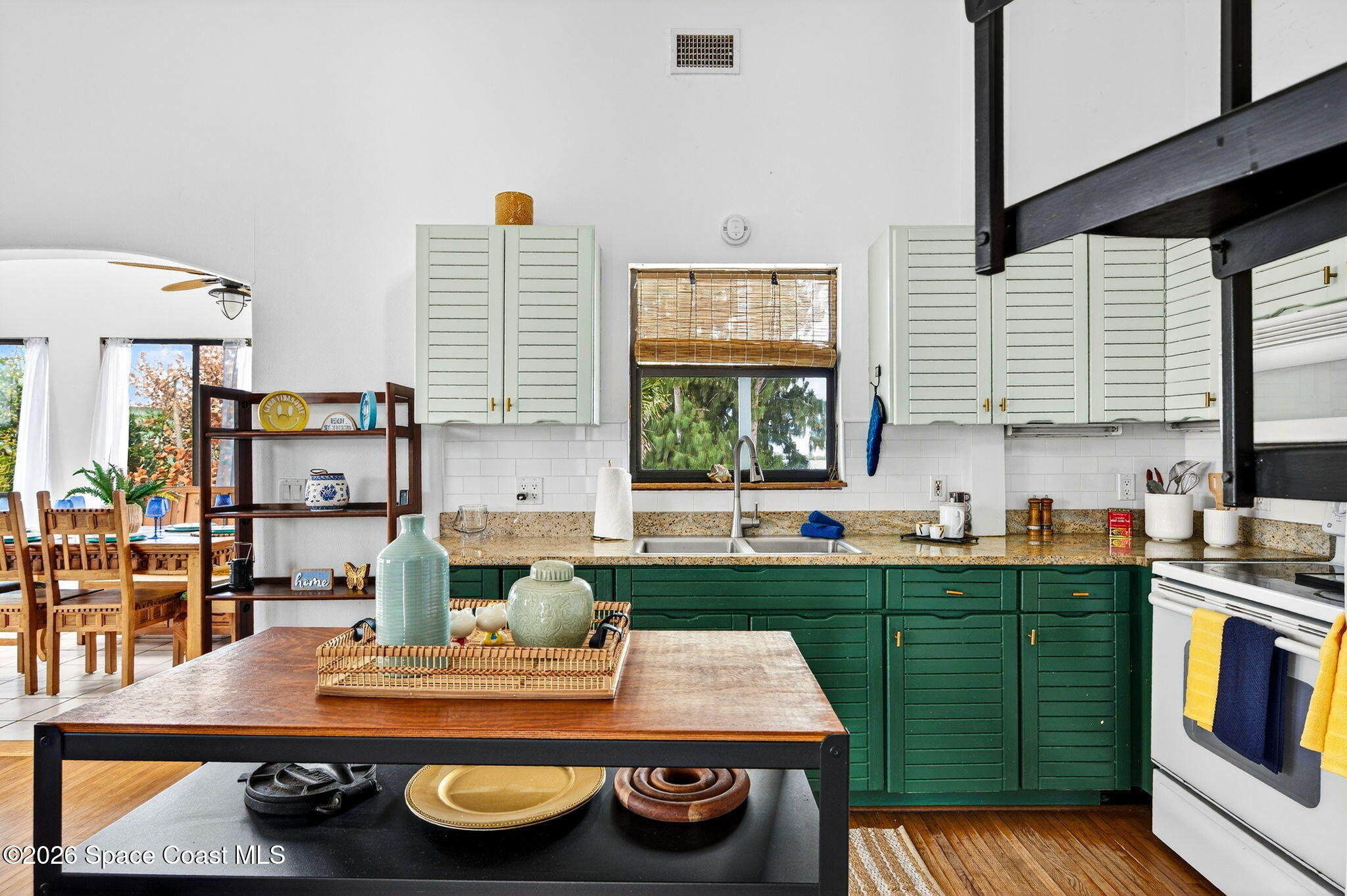 51 Vip Island, Unit B Grant, FL 32949 - Photo 18 of 49 DSC_5202