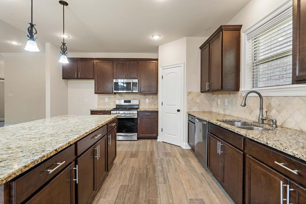 444 Tiger Avenue Covington, LA 70433 - Photo 4 of 22