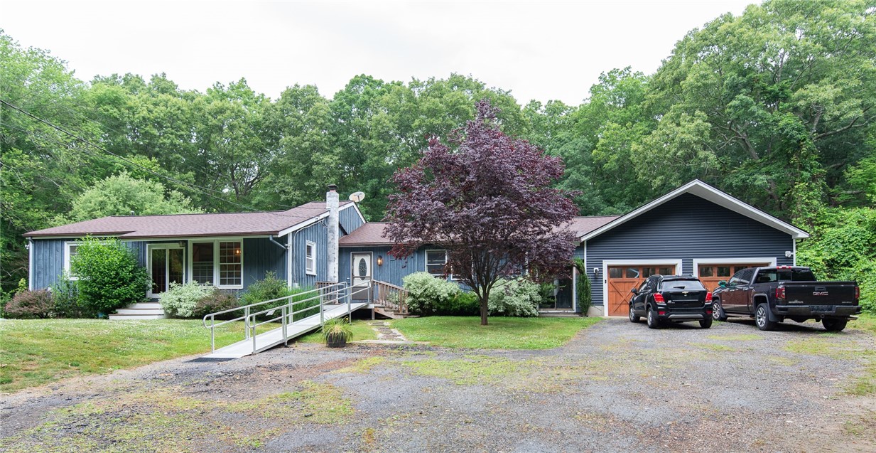 11 Paris Irons Road Glocester, RI 02857 - Photo 2 of 47