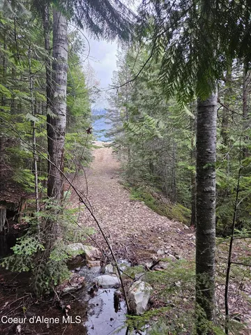 $275,000 | 940 Sled Run Trail, Clark Fork, ID 83811