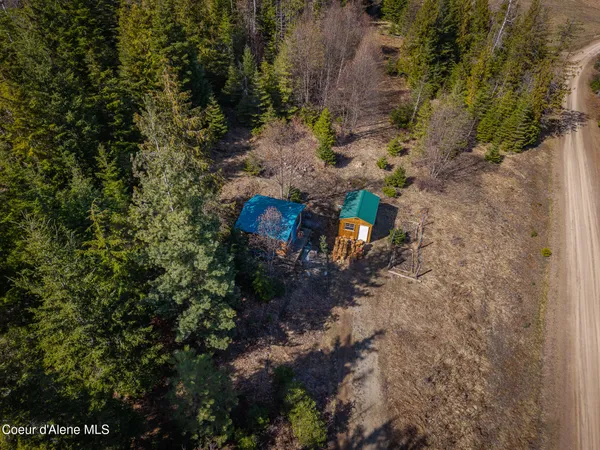 $275,000 | 940 Sled Run Trail, Clark Fork, ID 83811