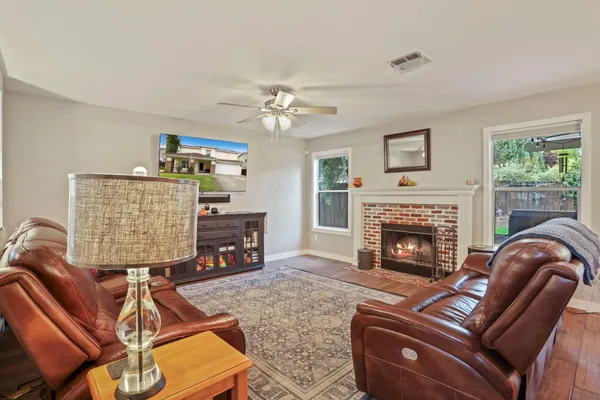 $699,000 | 443 Glenbriar Circle, Tracy, CA 95377