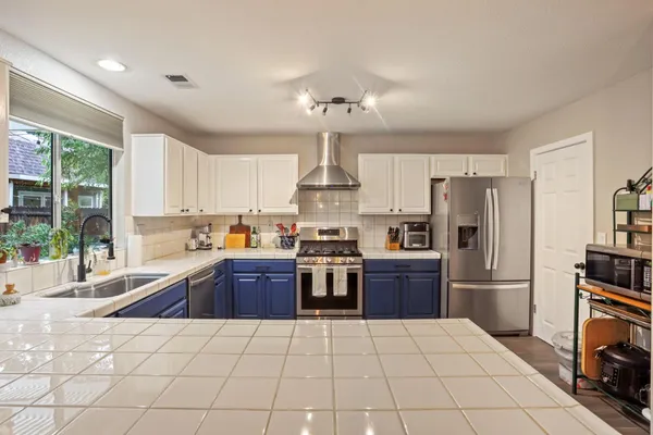 $699,000 | 443 Glenbriar Circle, Tracy, CA 95377