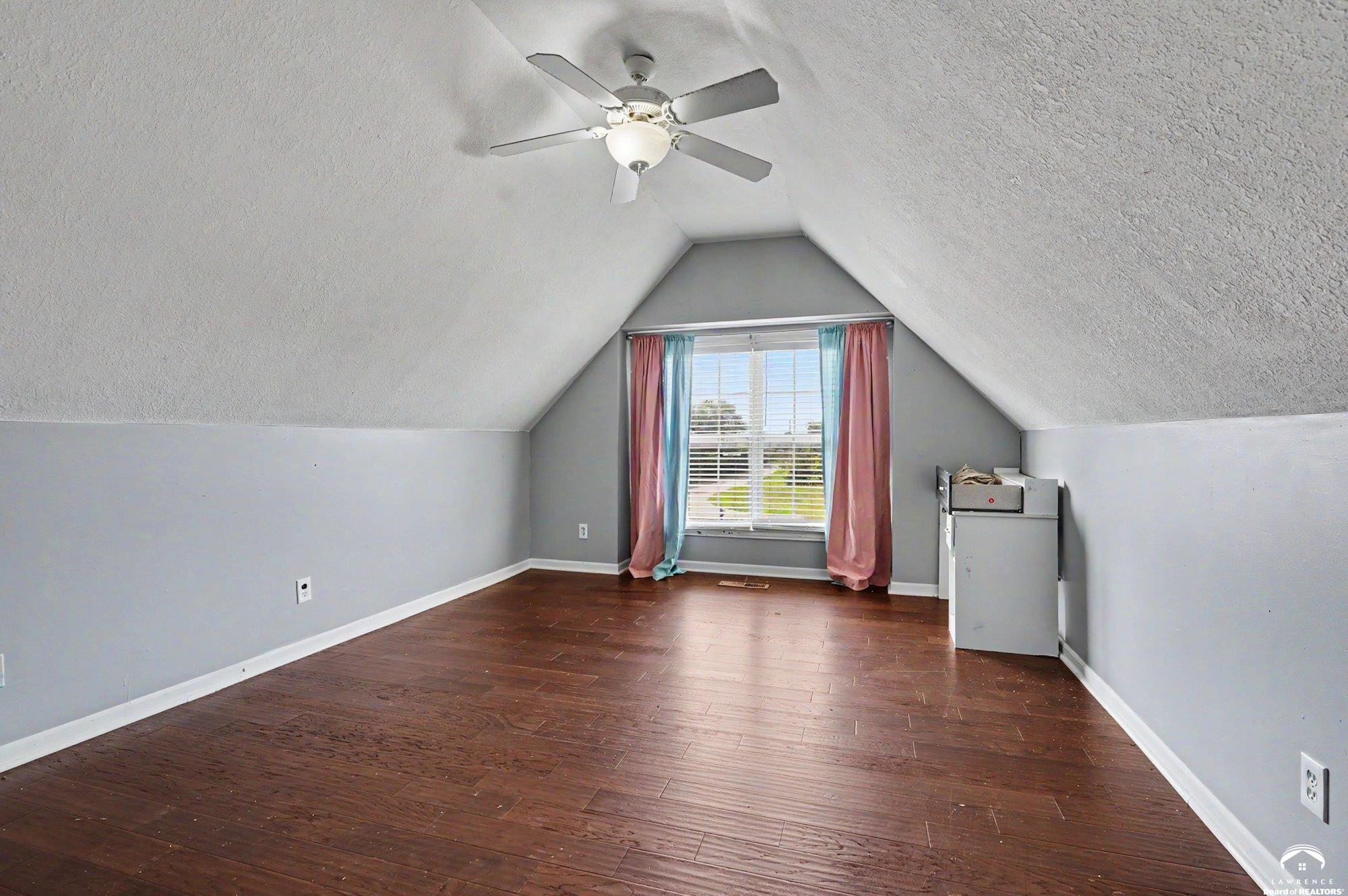 2199 Shawnee Road Ottawa, KS 66067 - Photo 22 of 41