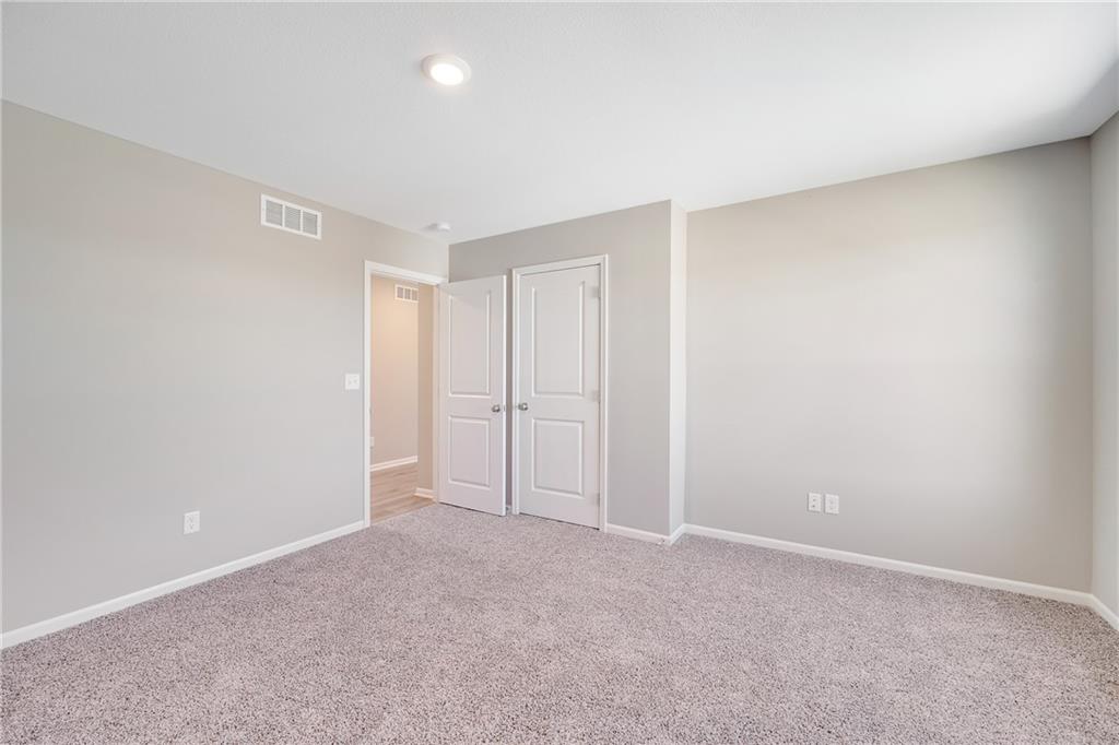 2523 Southwest Mitchell Street Oak Grove, MO 64075 - Photo 29 of 35