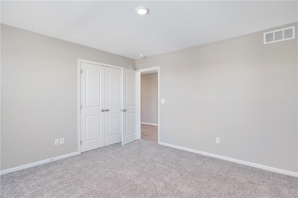 2523 Southwest Mitchell Street Oak Grove, MO 64075 - Photo 33 of 35