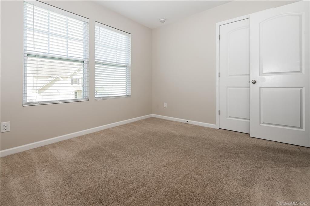 5818 Ringneck Road Charlotte, NC 28216 - Photo 12 of 25
