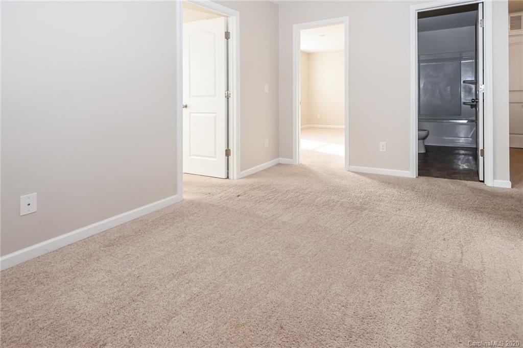 5818 Ringneck Road Charlotte, NC 28216 - Photo 16 of 25