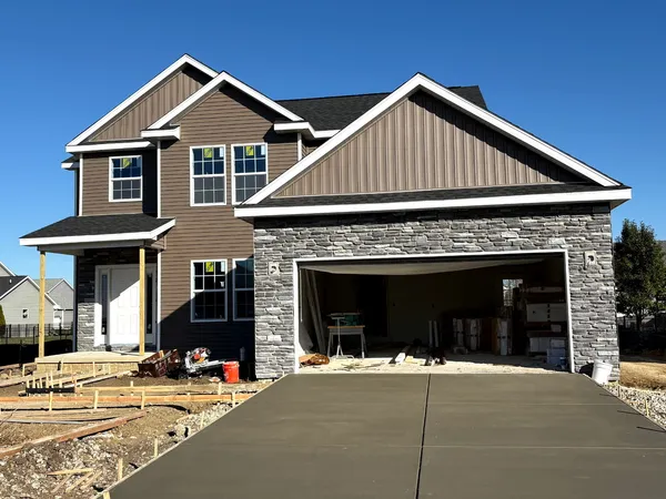 $399,900 | 108 Shiloh Drive, Savoy, IL 61874