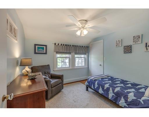 14 Coolidge Road Melrose, MA 02176 - Photo 17 of 20 Gallery Image 17