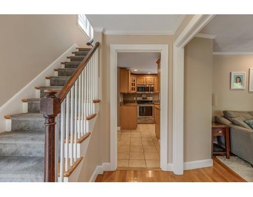 14 Coolidge Road Melrose, MA 02176 - Photo 4 of 20 Gallery Image 4