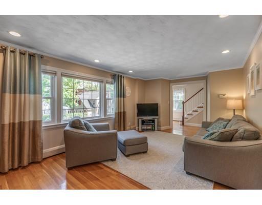 14 Coolidge Road Melrose, MA 02176 - Photo 7 of 20 Gallery Image 7