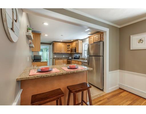 14 Coolidge Road Melrose, MA 02176 - Photo 10 of 20 Gallery Image 10