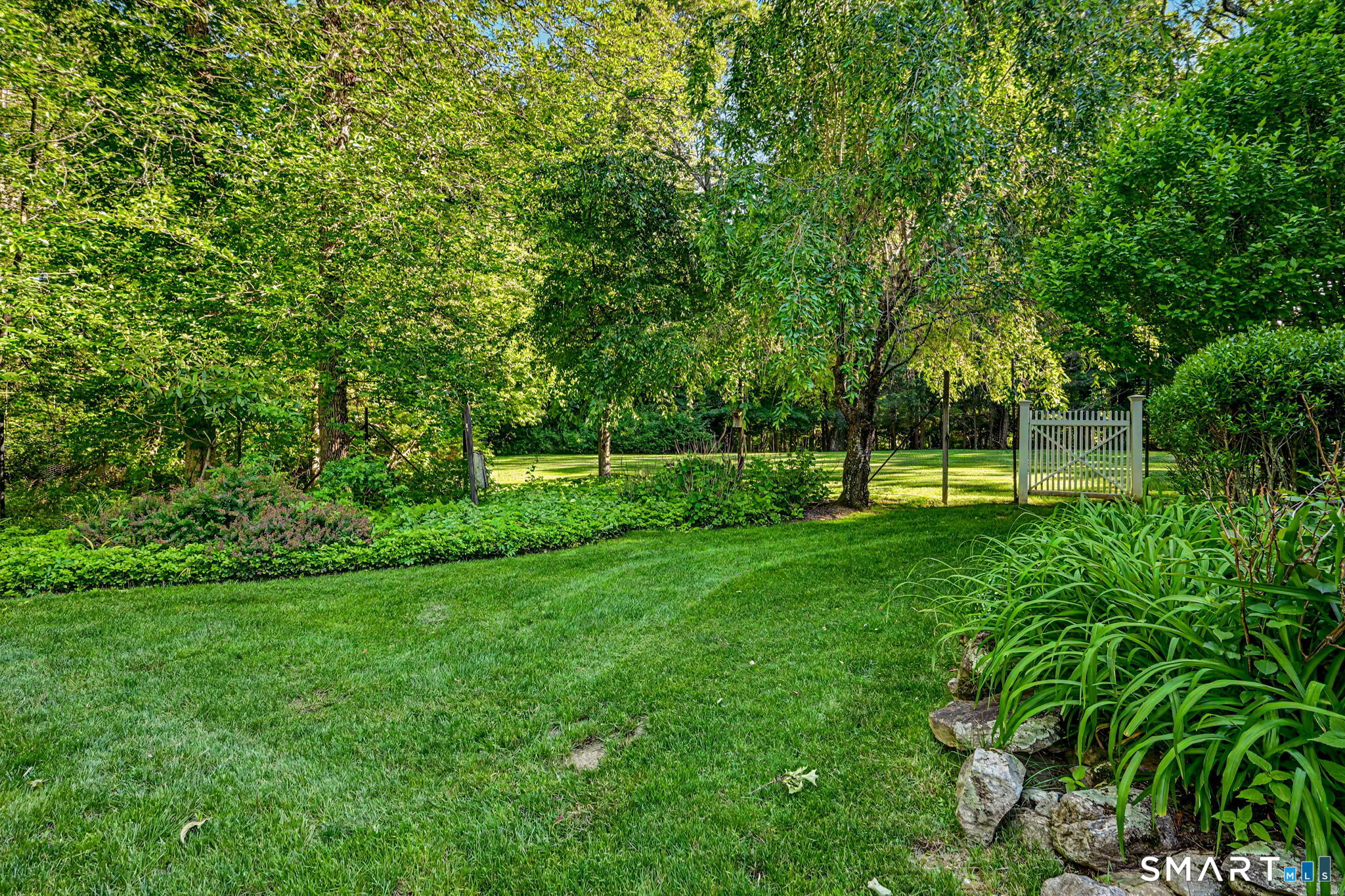 75 Norfield Road Weston, CT 06883 - Photo 28 of 36