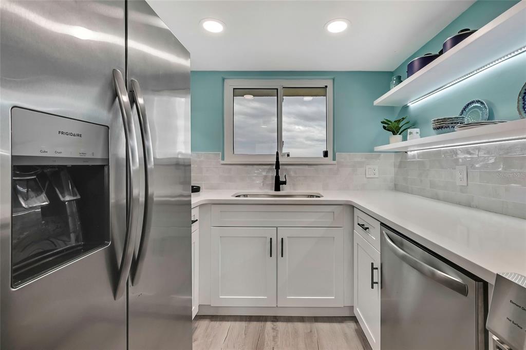 5915 Sea Ranch Drive, Unit 315 Hudson, FL 34667 - Photo 10 of 47