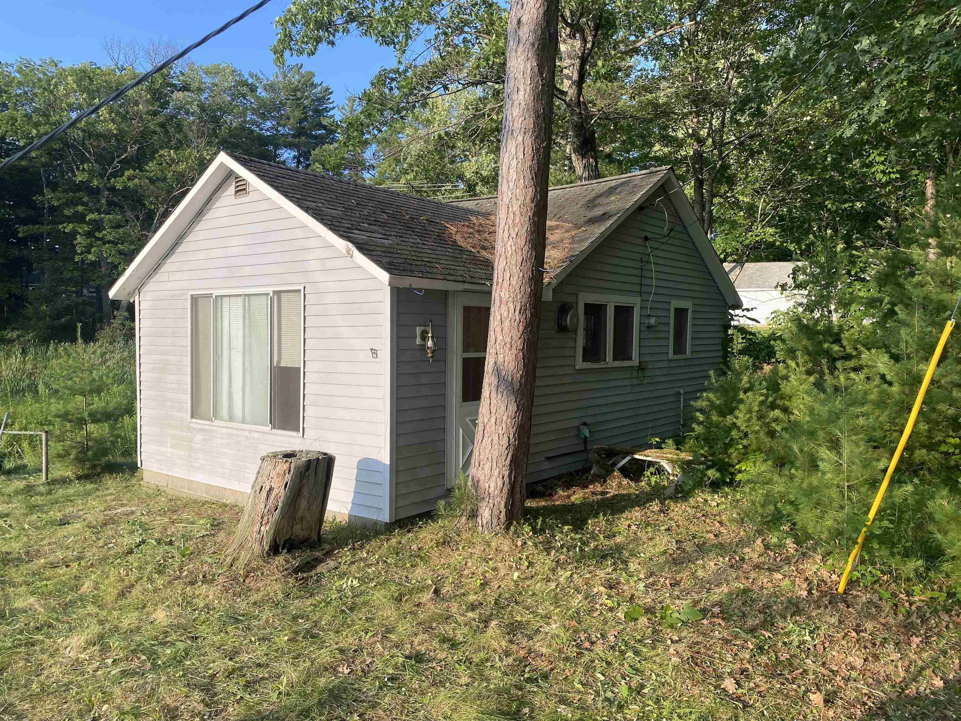 8446 Main Curran, MI 48728 - Photo 1 of 23 1913346.JPG