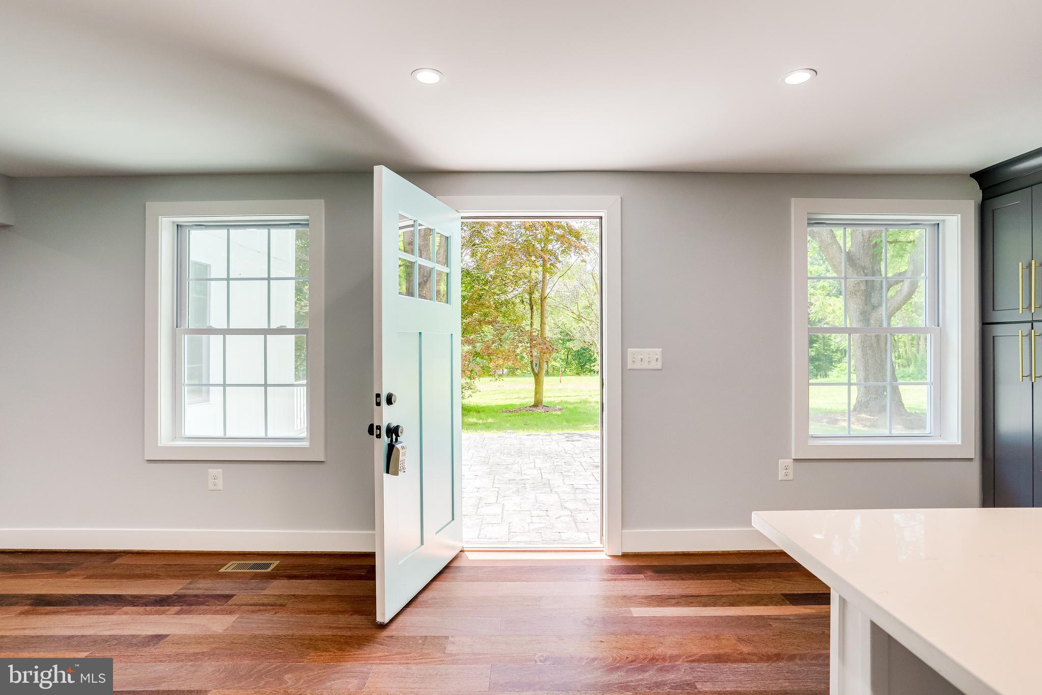 41728 Carter Ridge Lane Leesburg, VA 20176 - Photo 14 of 111 Gallery Image 14