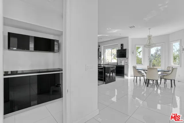 $2,350,000 | 11158 Lopez Court, Moorpark, CA 93021