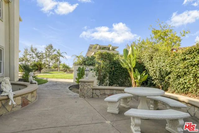 $2,350,000 | 11158 Lopez Court, Moorpark, CA 93021