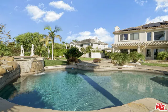 $2,350,000 | 11158 Lopez Court, Moorpark, CA 93021