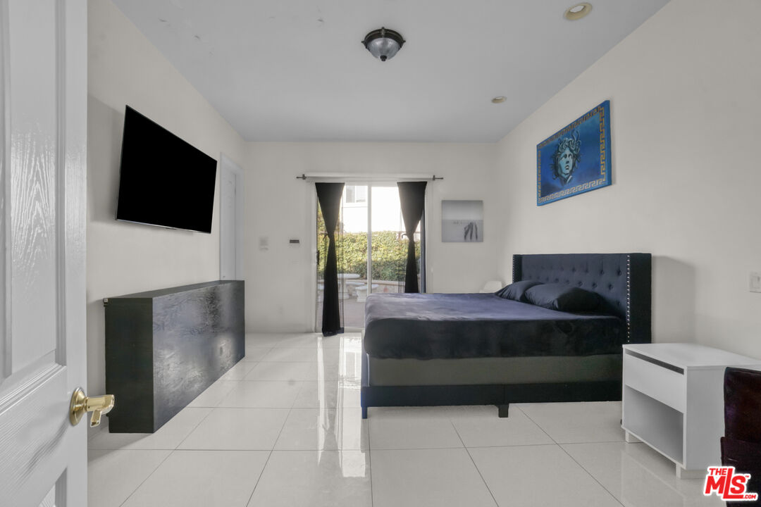 11158 Lopez Court Moorpark, CA 93021 - Photo 45 of 57