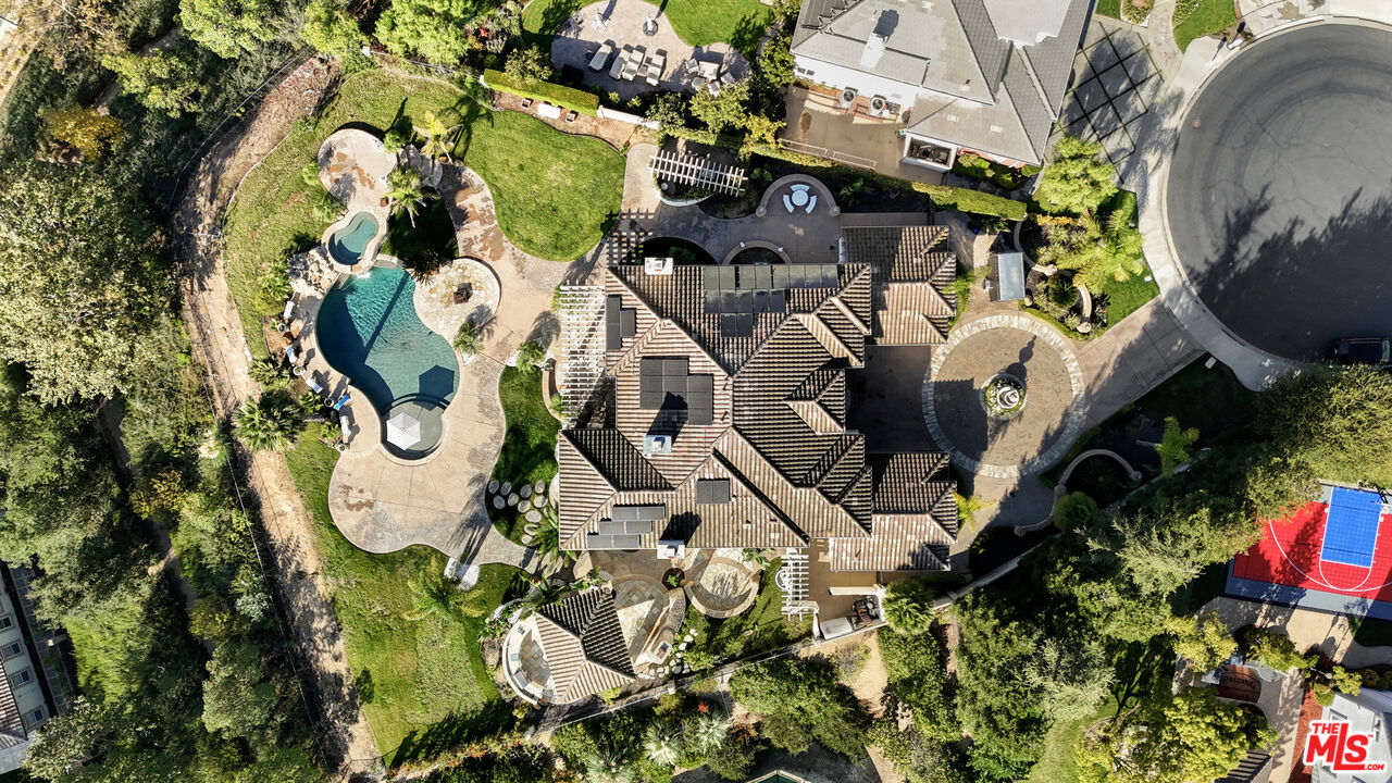 11158 Lopez Court Moorpark, CA 93021 - Photo 54 of 57