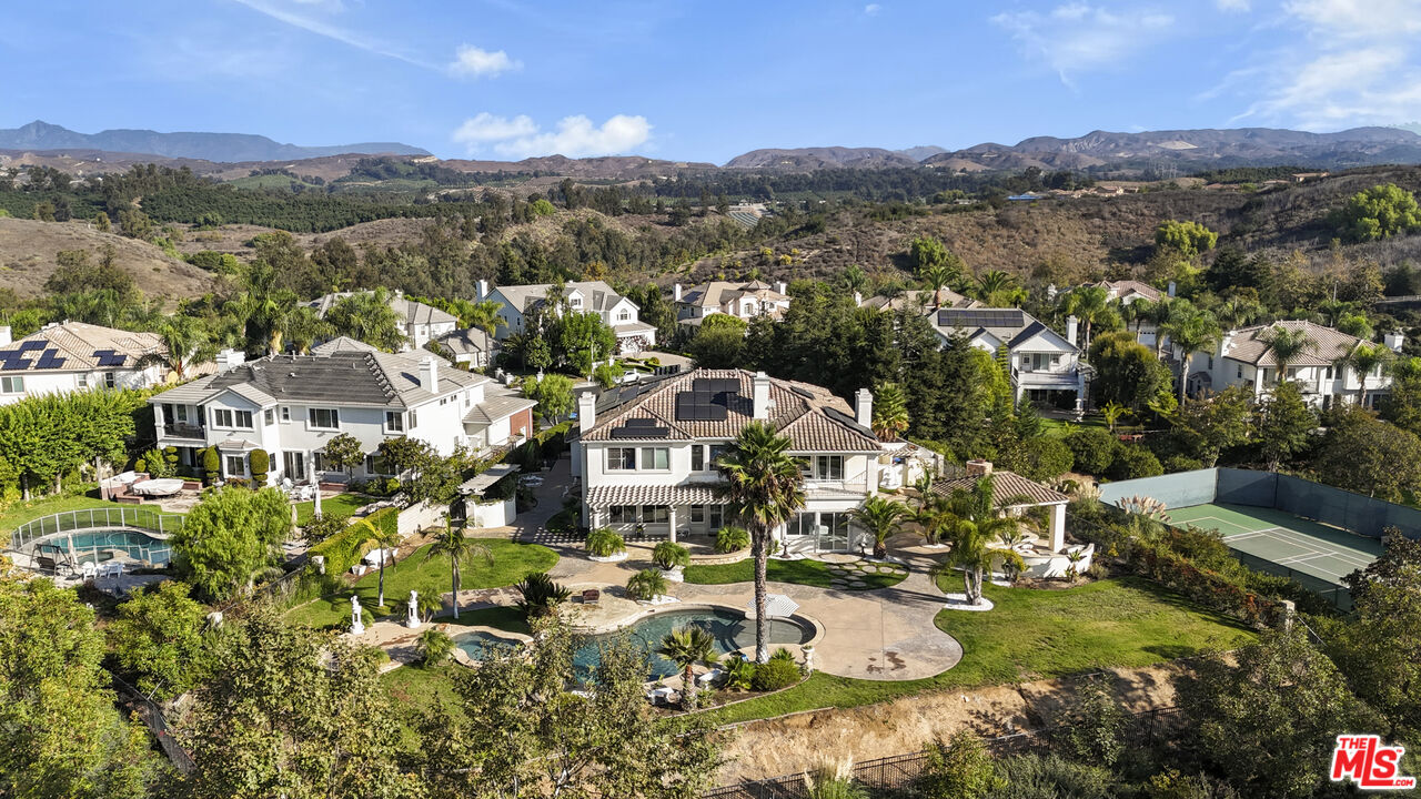 11158 Lopez Court Moorpark, CA 93021 - Photo 55 of 57