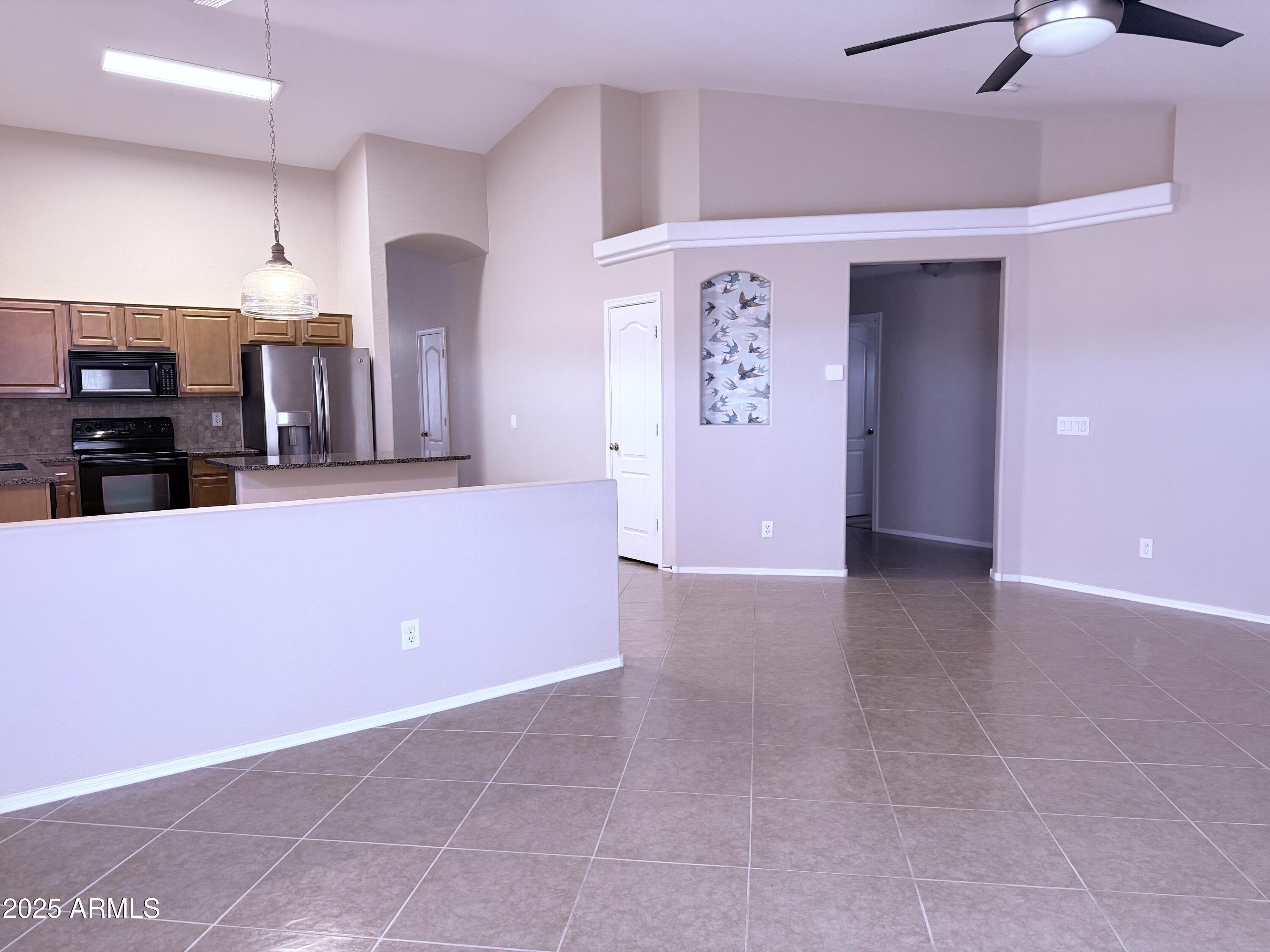 320 Phantom Drive Casa Grande, AZ 85122 - Photo 5 of 21 IMG_3719