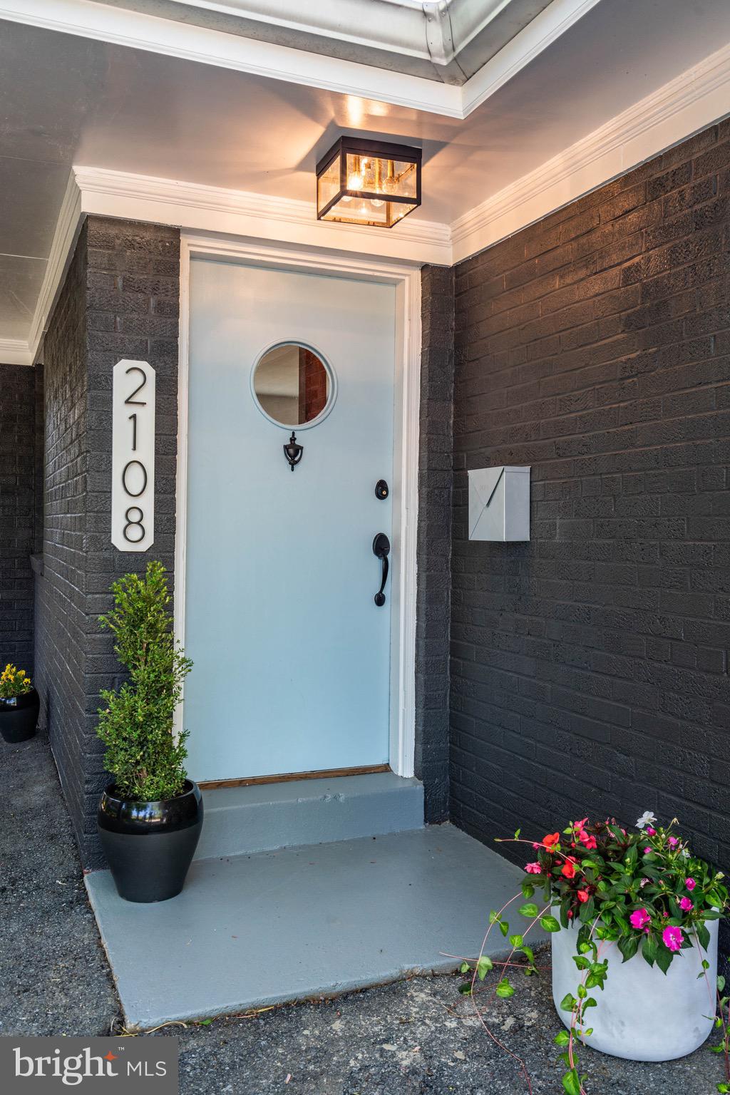 2108 Forest Glen Road Silver Spring, MD 20910 - Photo 4 of 61