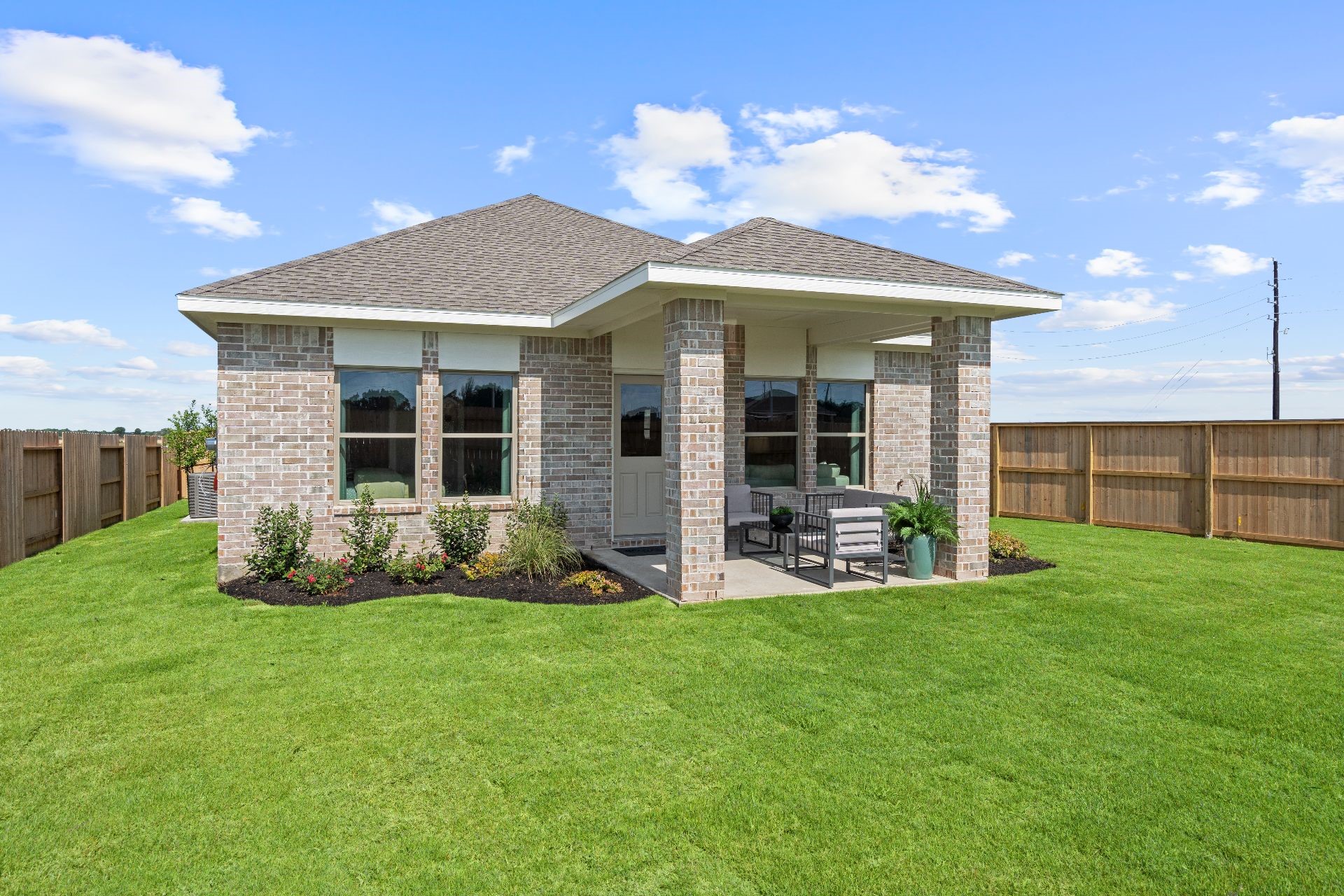 2914 Wind Cave Lane Rosharon, TX 77583 - Photo 9 of 18 representative photo