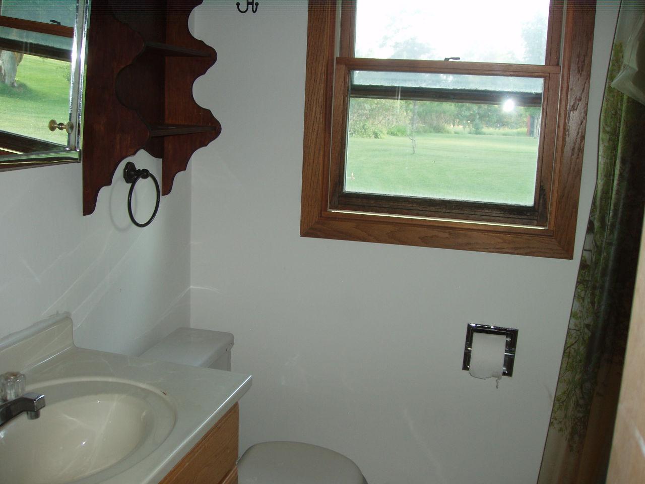 421 Minnesota Street Butternut, WI 54514 - Photo 10 of 14 Gallery Image 10